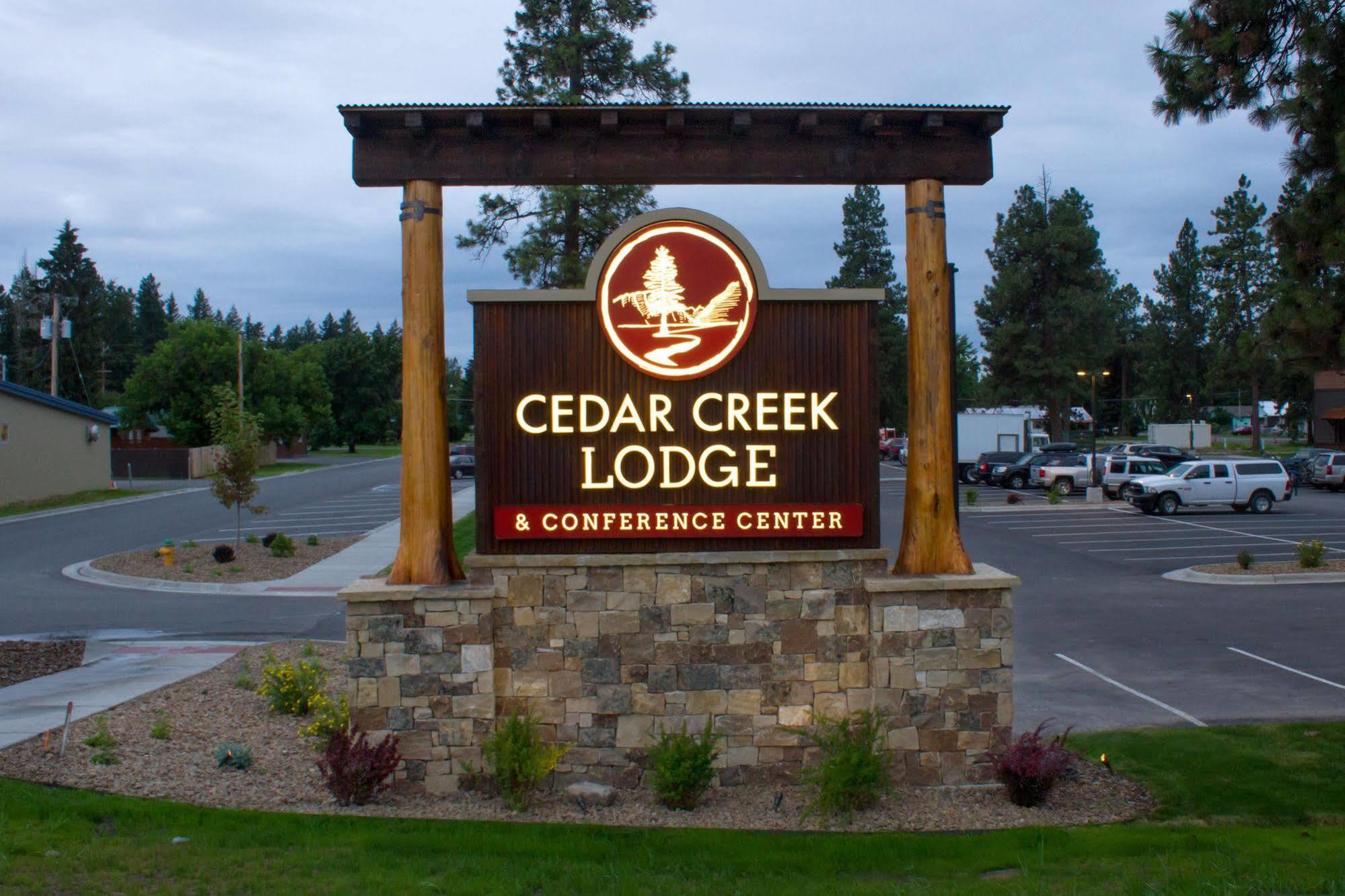 Cedar Creek Lodge & Conference Center Columbia Falls Eksteriør billede